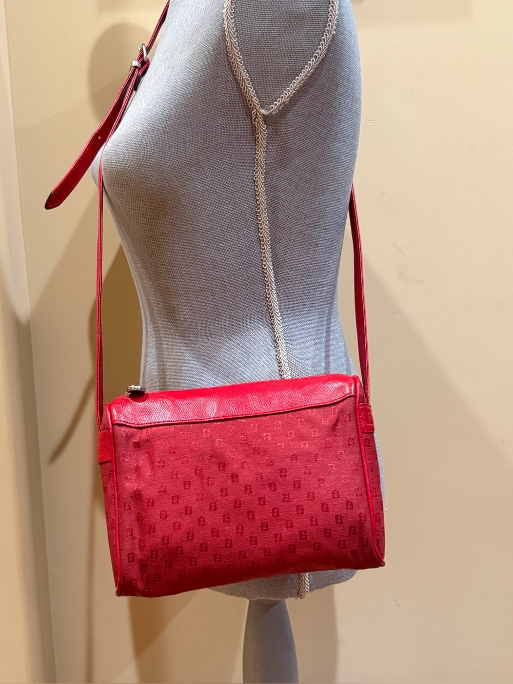 Fendi FF vintage logo Red Crossbody Shoulder Bag